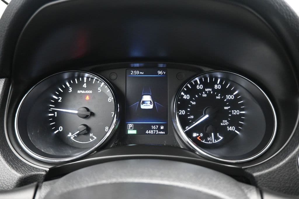 2020 Nissan Rogue SV, photo 15 of 63