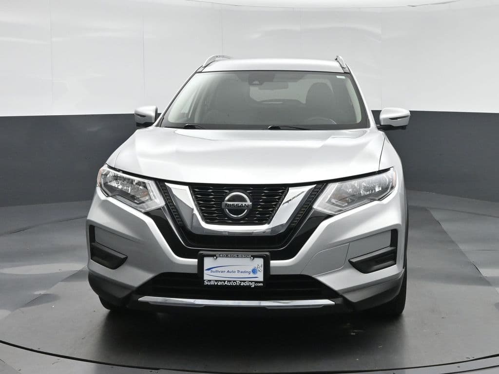 2020 Nissan Rogue SV, photo 2 of 63