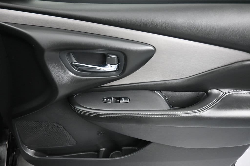 2022 Nissan Murano SV, photo 36 of 57