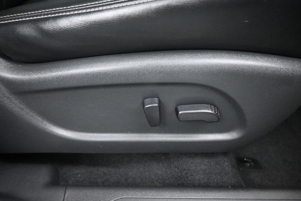 2022 Nissan Murano SV, photo 38 of 57
