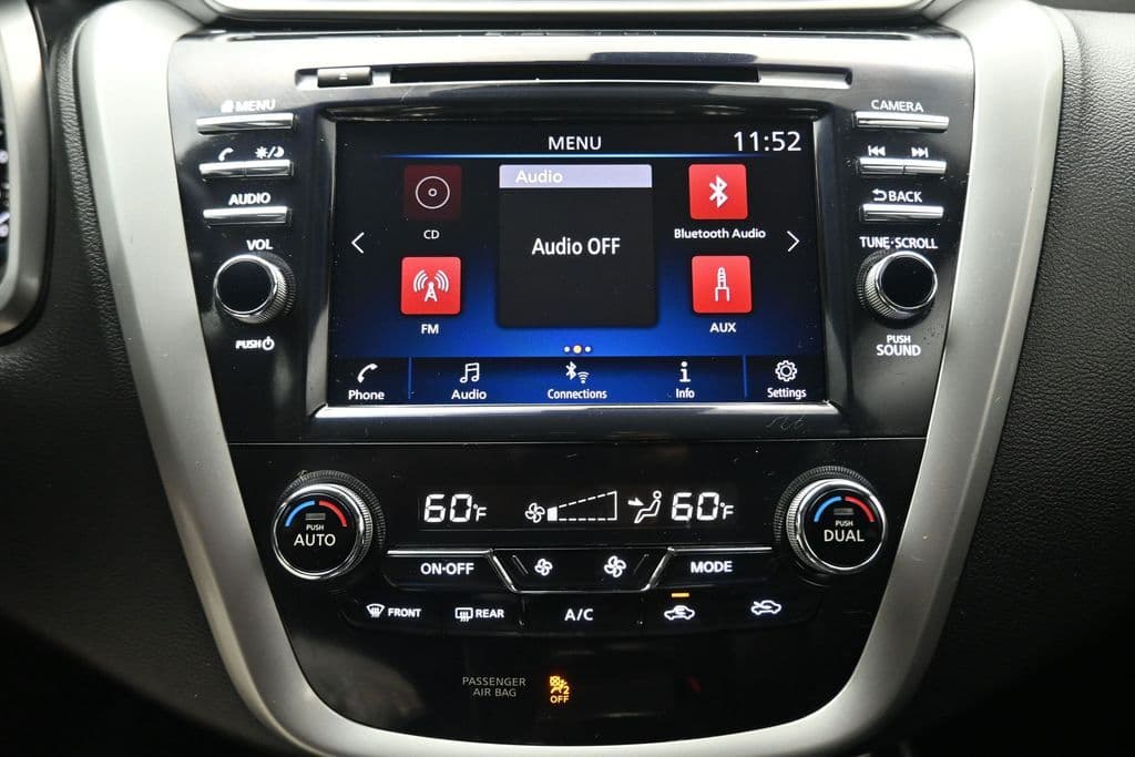 2022 Nissan Murano SV, photo 18 of 57