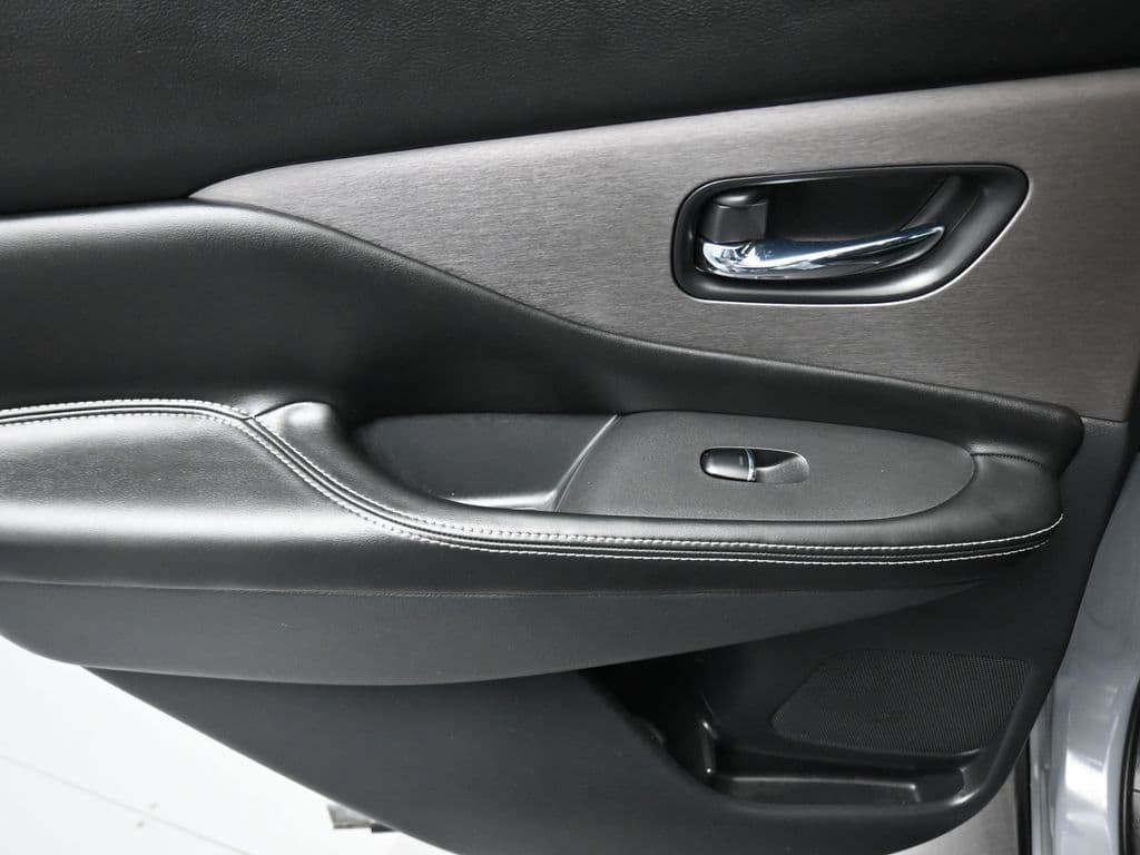 2022 Nissan Murano SL, photo 30 of 62
