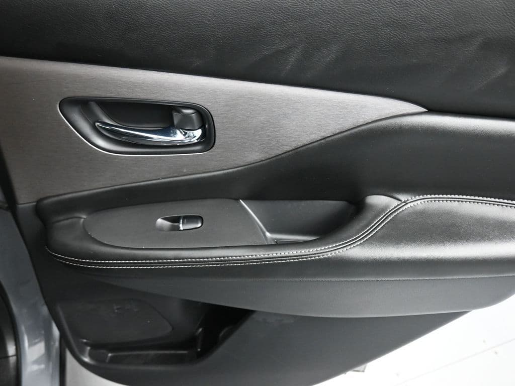 2022 Nissan Murano SL, photo 35 of 62