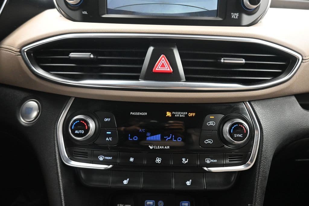 2019 Hyundai Santa Fe Limited, photo 21 of 68