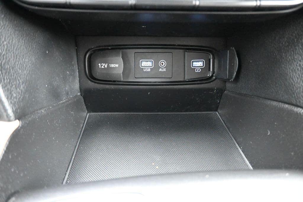 2019 Hyundai Santa Fe Limited, photo 23 of 68
