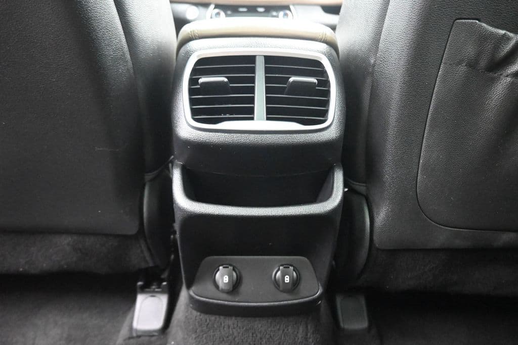 2019 Hyundai Santa Fe Limited, photo 36 of 68