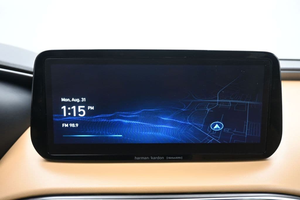 2021 Hyundai Santa Fe Calligraphy, photo 17 of 73