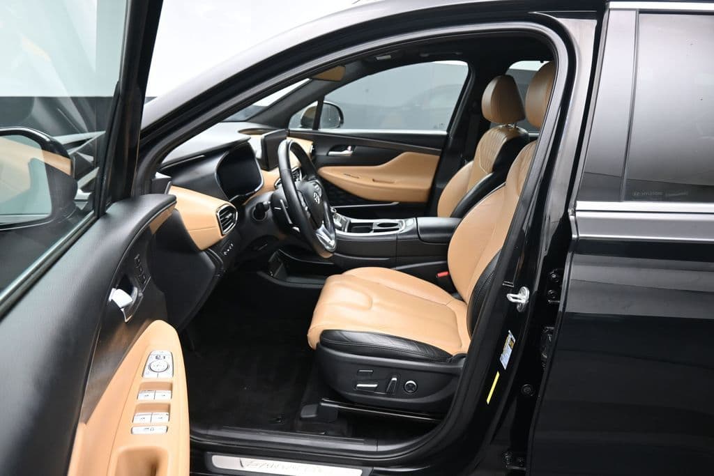 2021 Hyundai Santa Fe Calligraphy, photo 12 of 73
