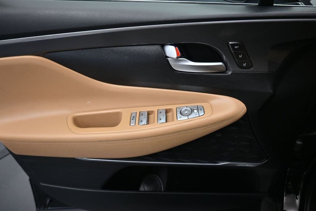 2021 Hyundai Santa Fe Calligraphy, photo 10 of 73
