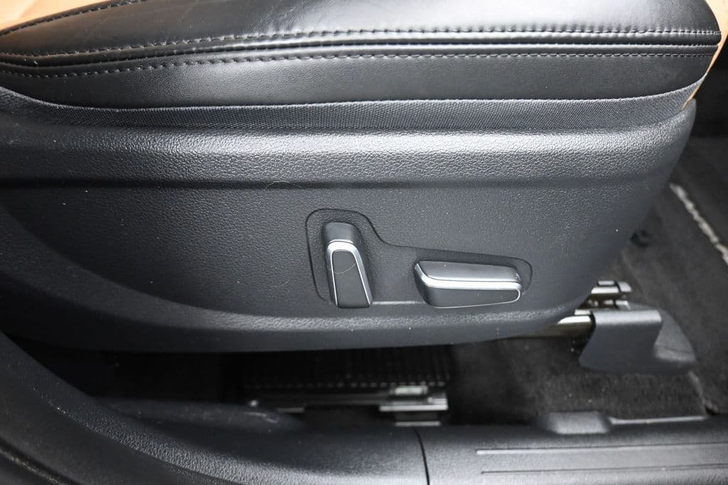 2021 Hyundai Santa Fe Calligraphy, photo 54 of 73