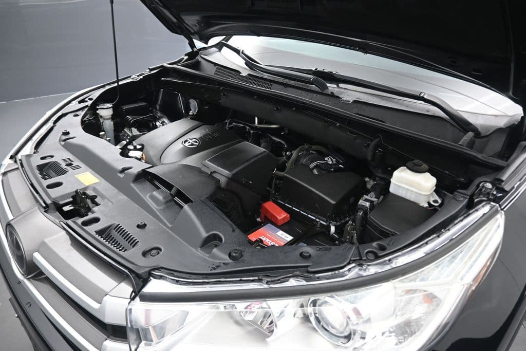 2019 Toyota Highlander LE Plus, photo 58 of 68