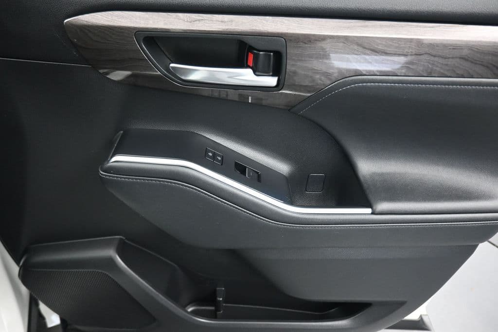 2021 Toyota Highlander Limited, photo 55 of 74