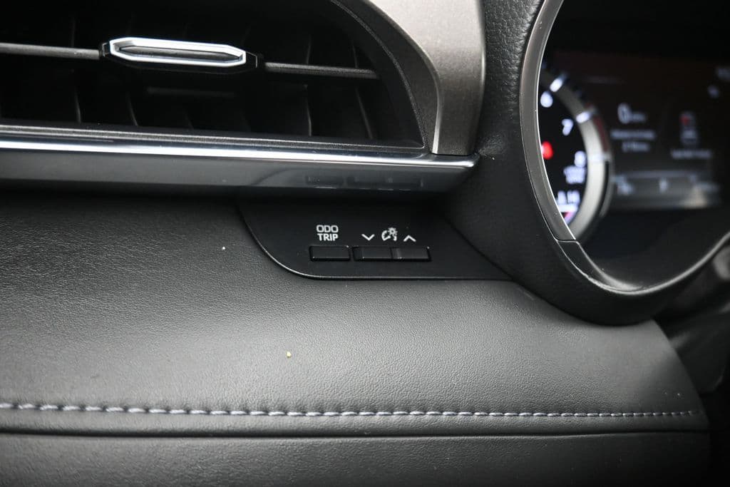 2021 Toyota Highlander Limited, photo 26 of 74