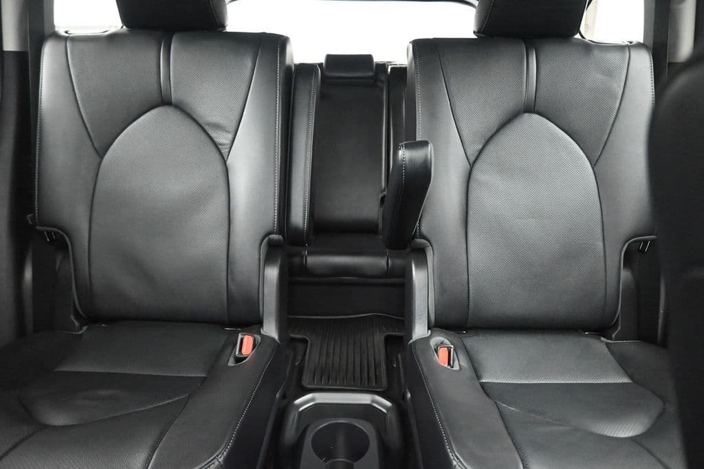 2021 Toyota Highlander Limited, photo 30 of 74