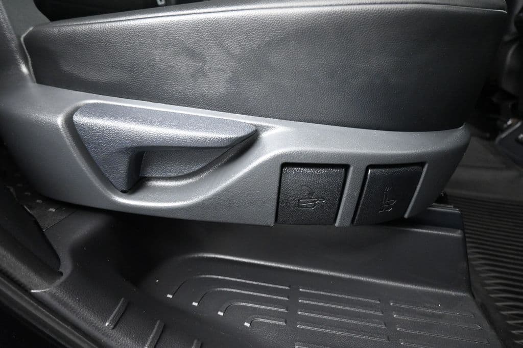 2020 Toyota Highlander XLE, photo 47 of 73