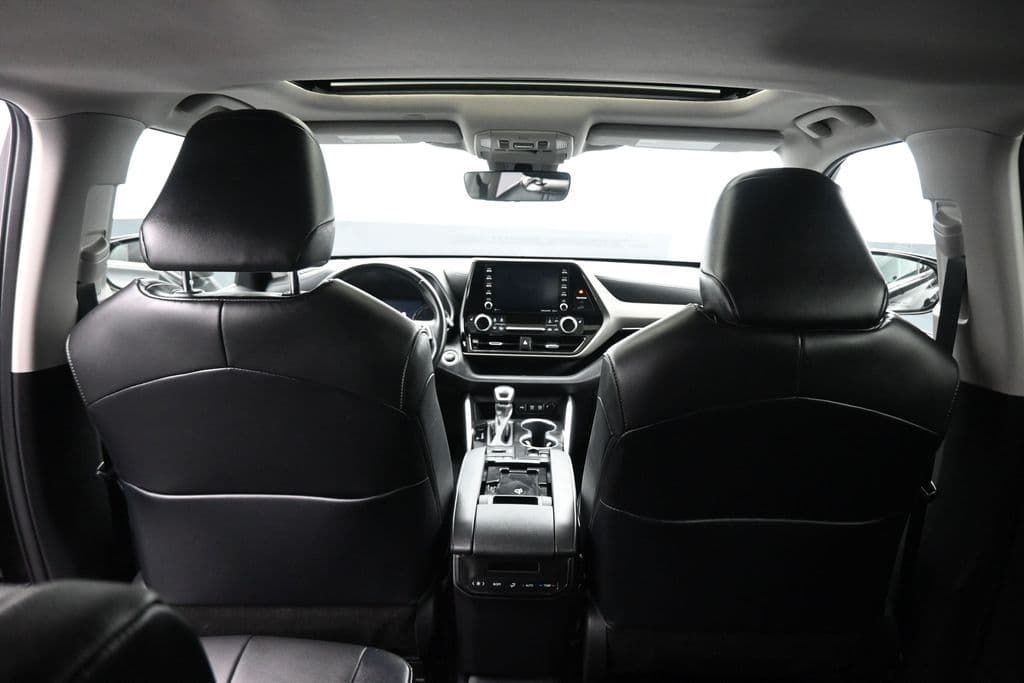 2020 Toyota Highlander XLE, photo 42 of 73