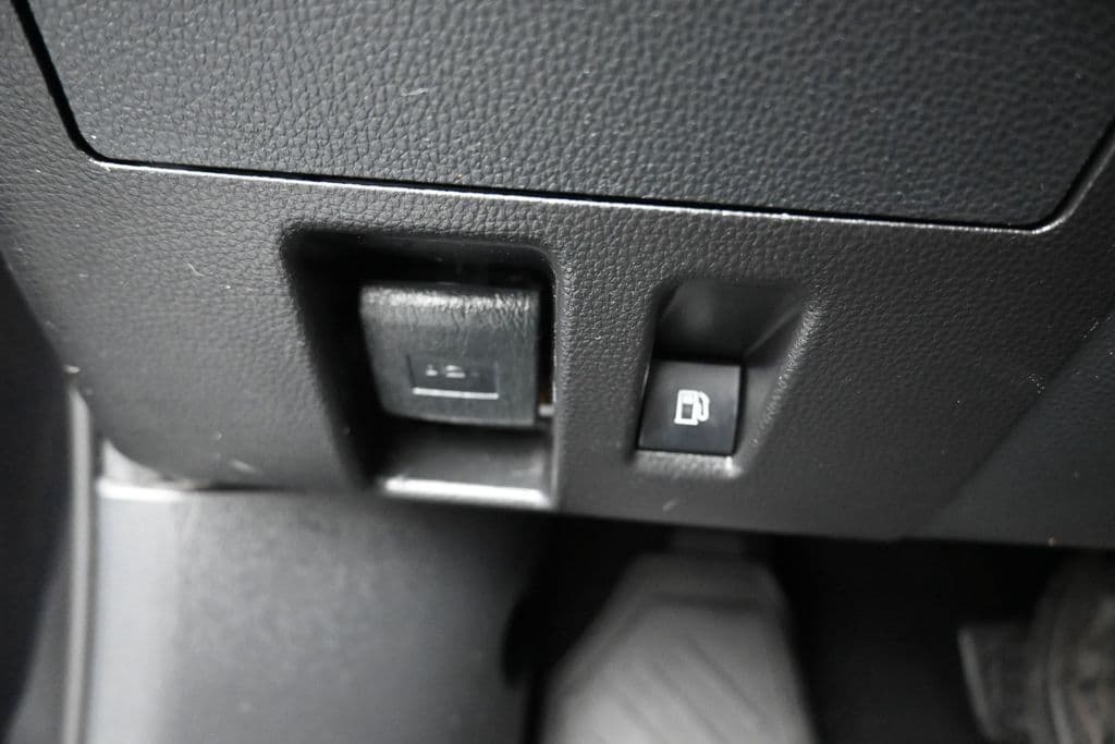 2020 Toyota Highlander XLE, photo 28 of 73