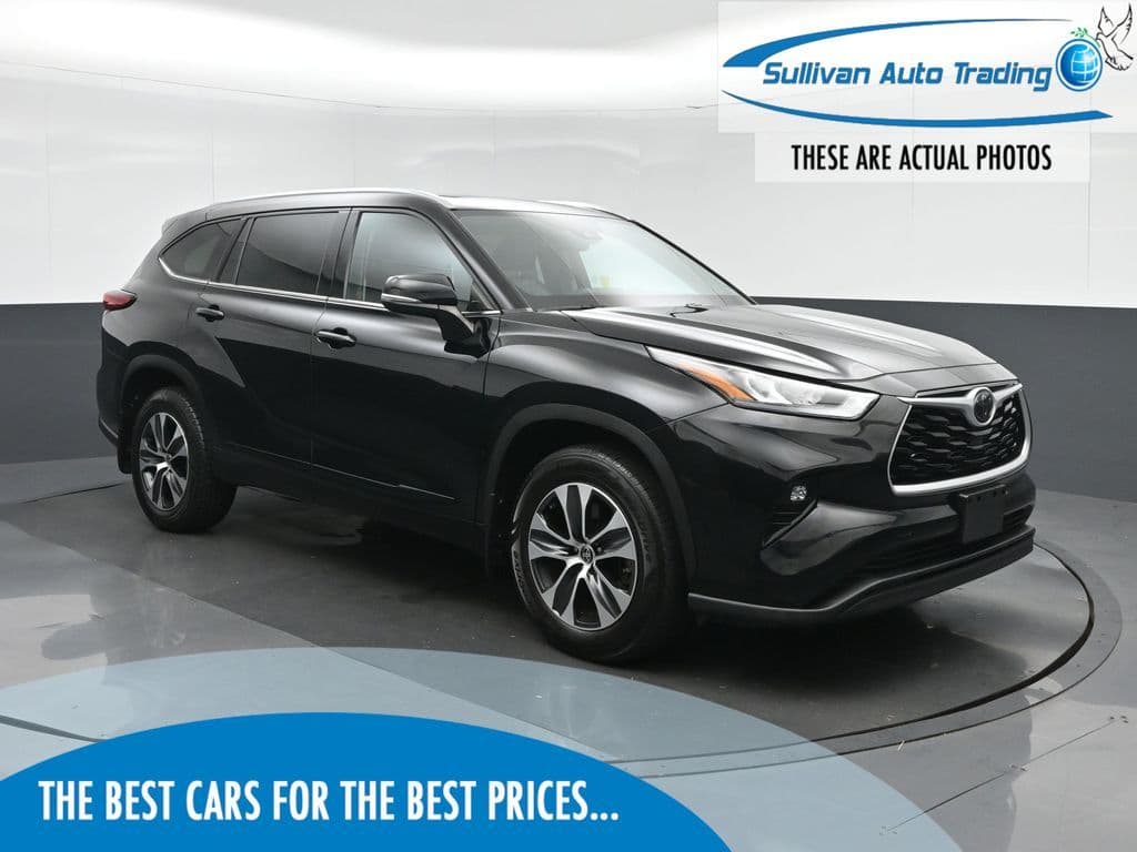 2020 Toyota Highlander XLE, photo 1 of 73
