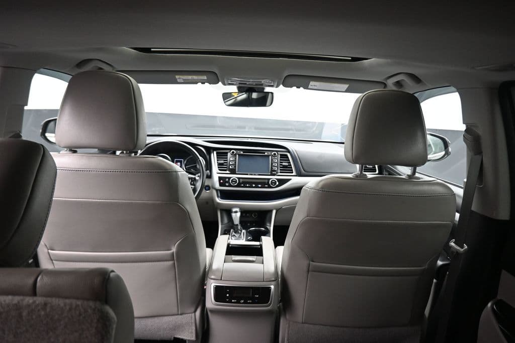 2018 Toyota Highlander XLE, photo 42 of 72