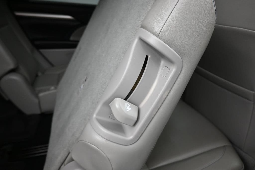 2018 Toyota Highlander XLE, photo 48 of 72