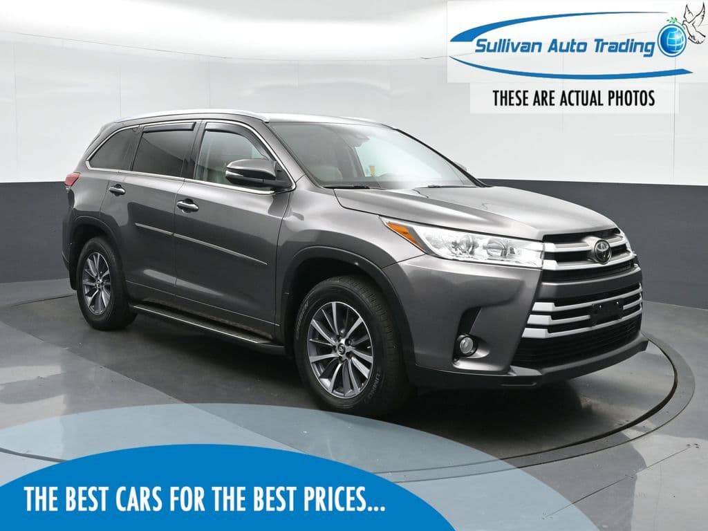 2018 Toyota Highlander XLE, photo 1 of 72
