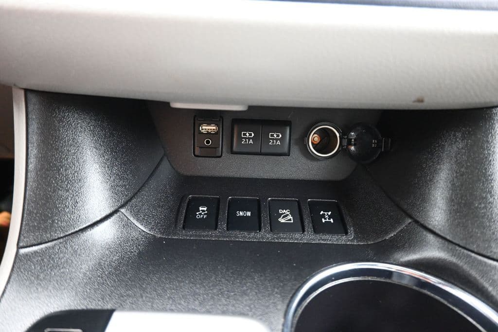 2018 Toyota Highlander XLE, photo 21 of 72