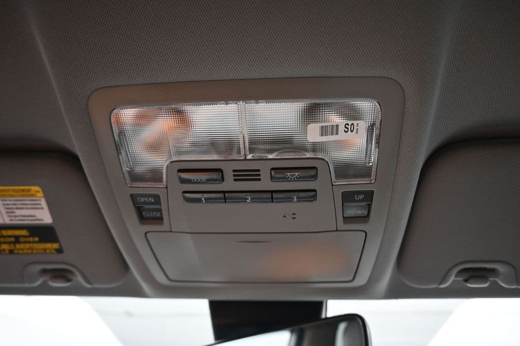 2018 Toyota Highlander XLE, photo 24 of 72