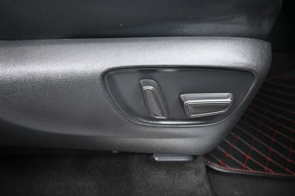 2023 Toyota Highlander XSE, photo 59 of 76