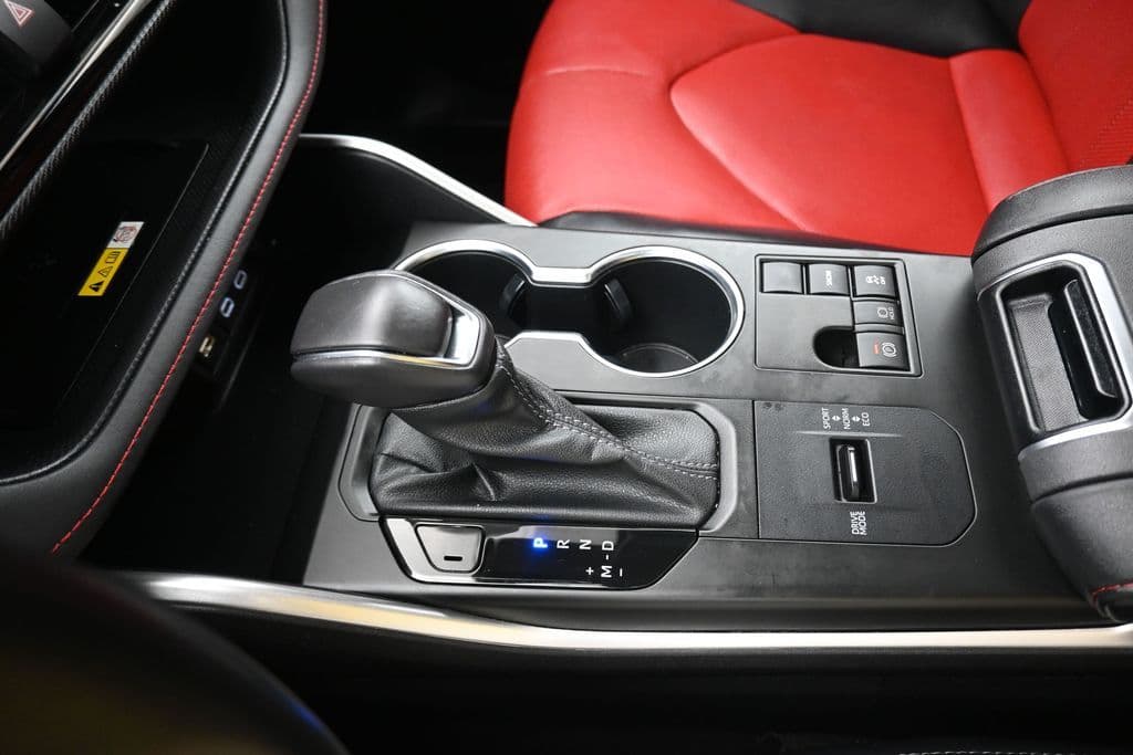 2023 Toyota Highlander XSE, photo 25 of 76