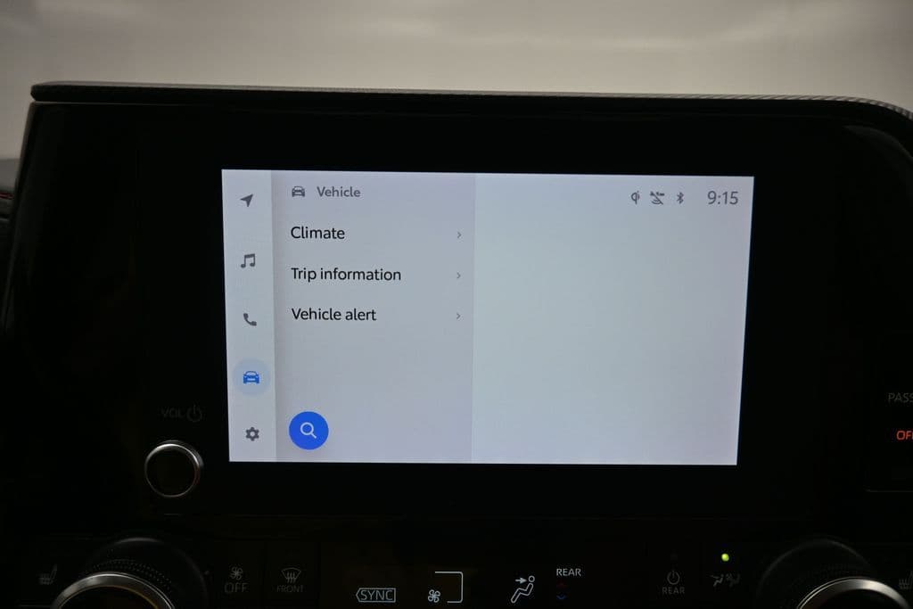 2023 Toyota Highlander XSE, photo 18 of 76