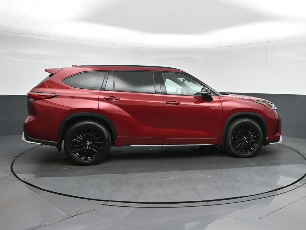 2023 Toyota Highlander XSE, photo 8 of 76