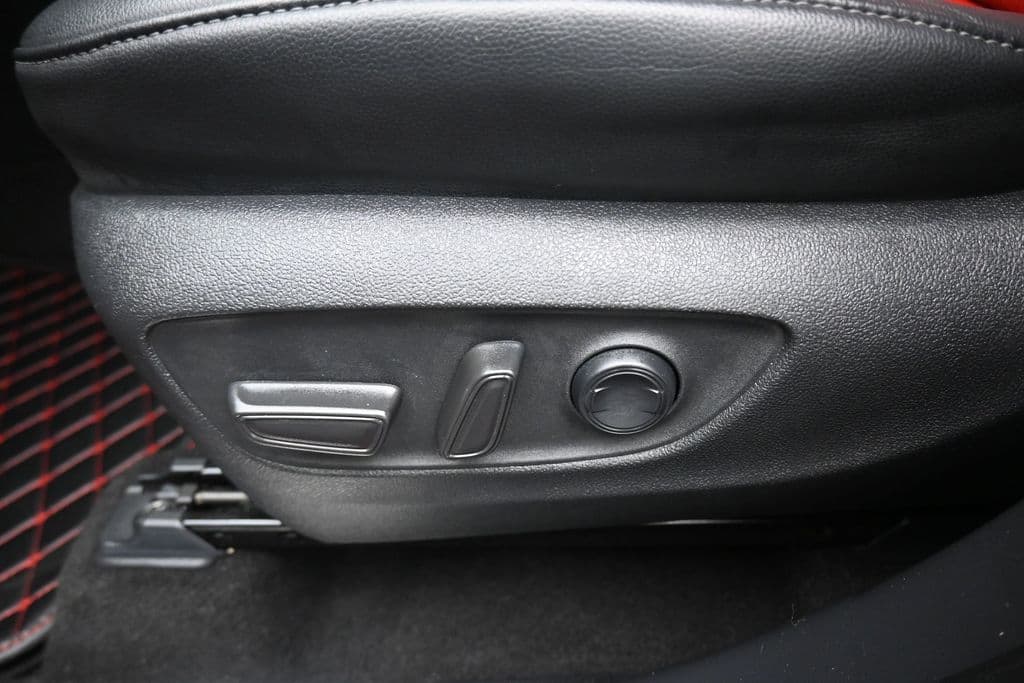 2023 Toyota Highlander XSE, photo 12 of 76