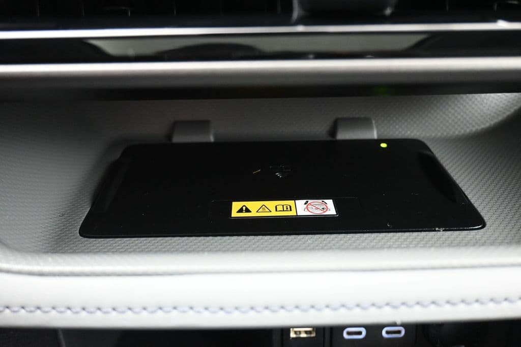 2023 Toyota Highlander XLE, photo 22 of 75