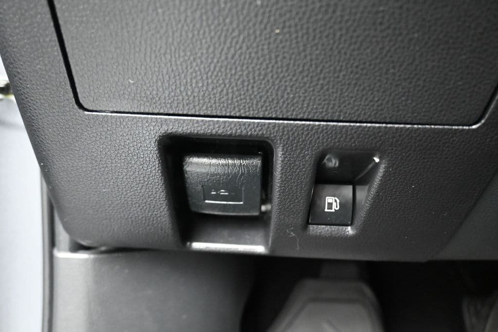 2023 Toyota Highlander XLE, photo 30 of 75