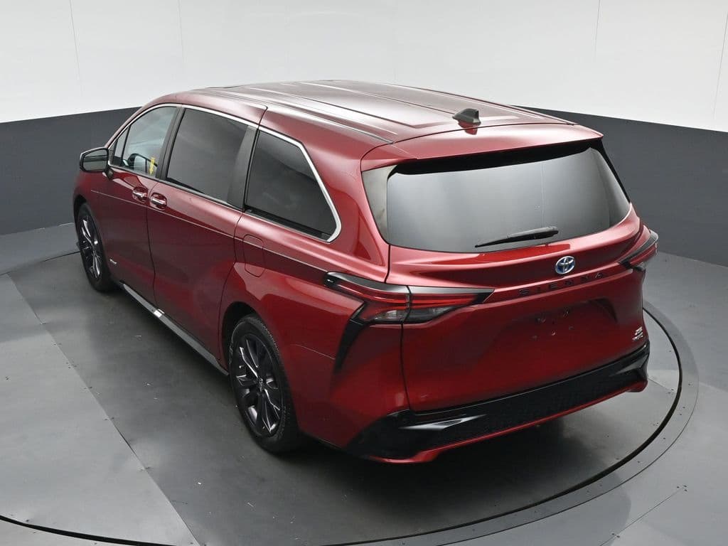 2021 Toyota Sienna XSE 7 Passenger, photo 71 of 72