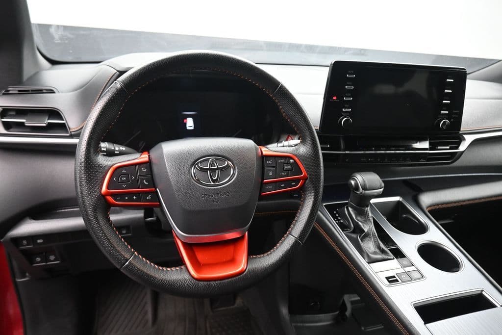 2021 Toyota Sienna XSE 7 Passenger, photo 14 of 72