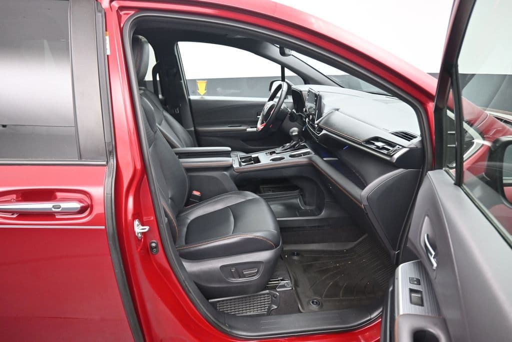 2021 Toyota Sienna XSE 7 Passenger, photo 53 of 72
