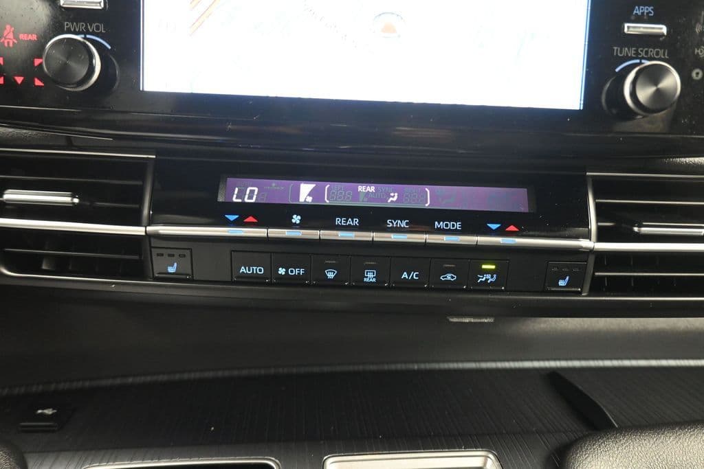 2021 Toyota Sienna XSE 7 Passenger, photo 20 of 72