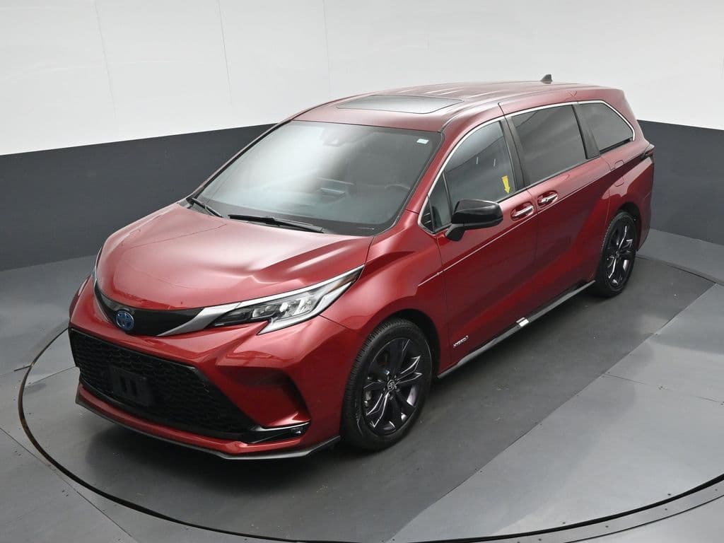 2021 Toyota Sienna XSE 7 Passenger, photo 70 of 72