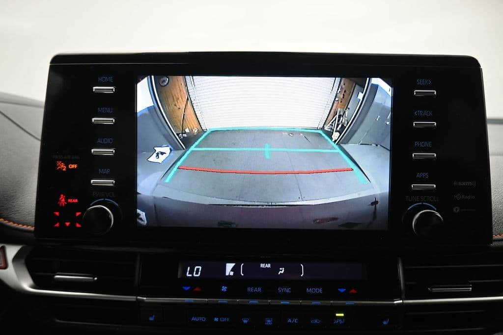 2021 Toyota Sienna XSE 7 Passenger, photo 19 of 72