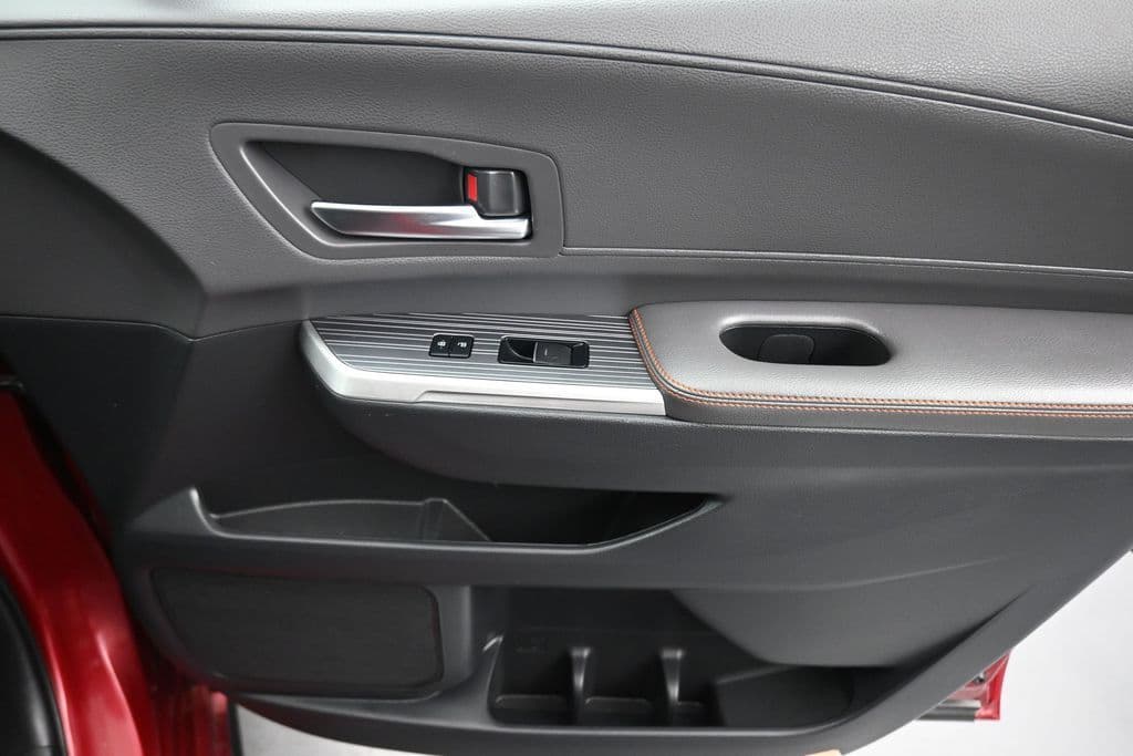 2021 Toyota Sienna XSE 7 Passenger, photo 52 of 72