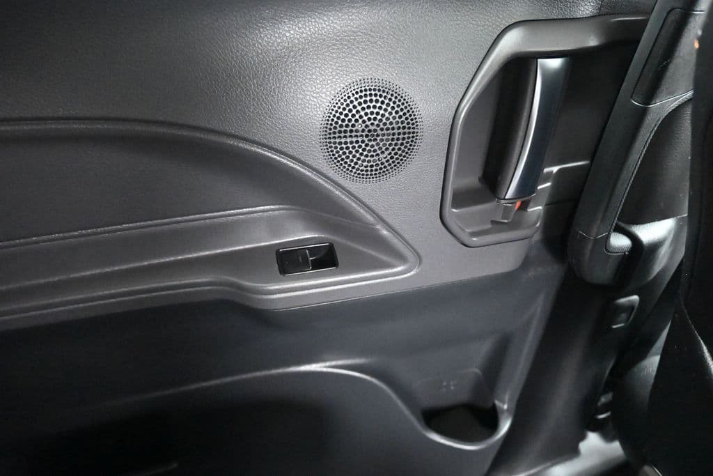 2021 Toyota Sienna XSE 7 Passenger, photo 45 of 72