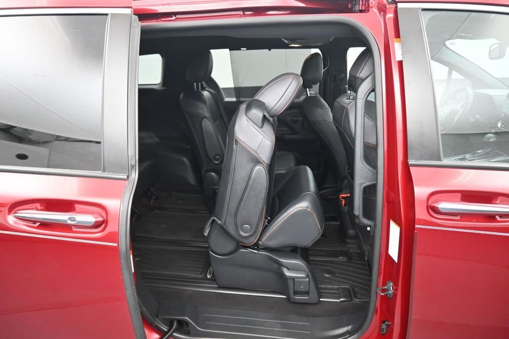 2021 Toyota Sienna XSE 7 Passenger, photo 47 of 72