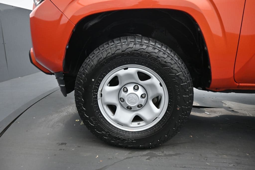 2016 Toyota Tacoma SR5 V6, photo 50 of 59