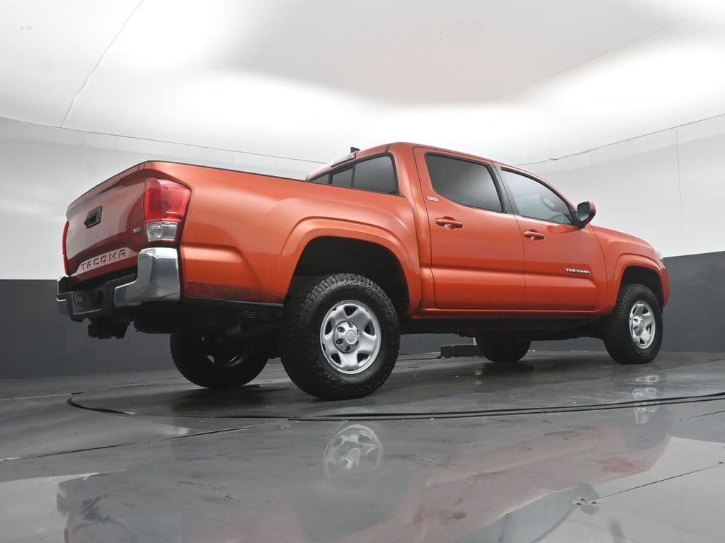 2016 Toyota Tacoma SR5 V6, photo 55 of 59
