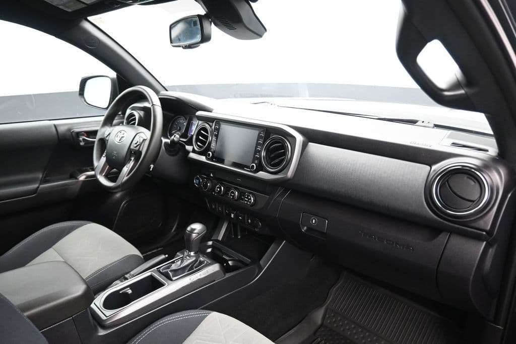 2020 Toyota Tacoma TRD Off-Road V6, photo 41 of 58