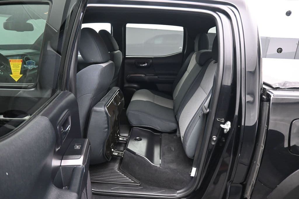 2020 Toyota Tacoma TRD Off-Road V6, photo 29 of 58