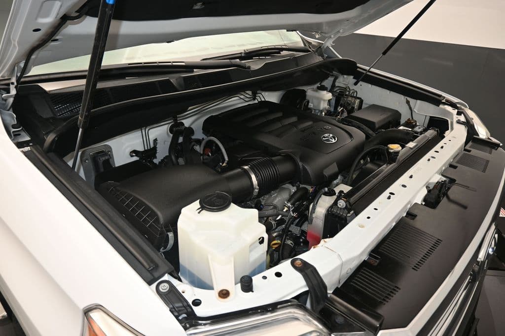 2016 Toyota Tundra SR5 CrewMax, photo 46 of 58