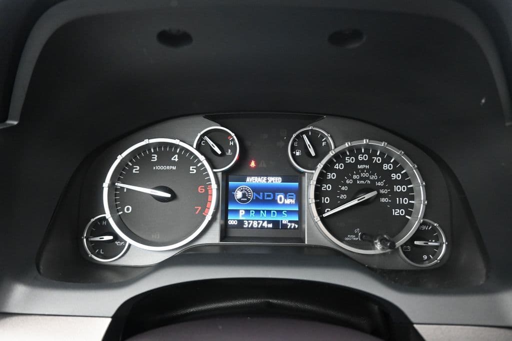2016 Toyota Tundra SR5 CrewMax, photo 15 of 58