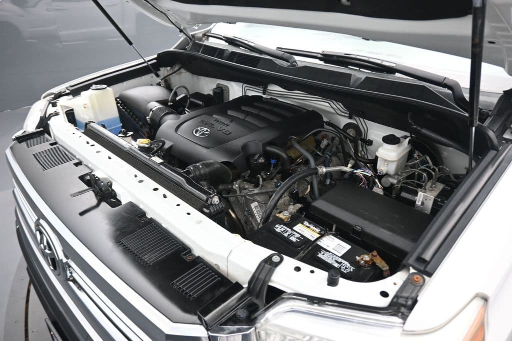 2016 Toyota Tundra SR5 CrewMax, photo 48 of 58